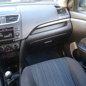 Foto inzerátu Suzuki Swift 1.2