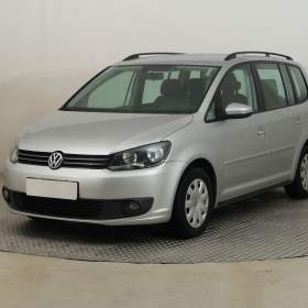 Foto inzerátu Volkswagen Touran 1.6 TDI