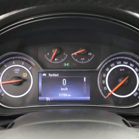 Foto inzerátu Opel Insignia 2.0 CDTI