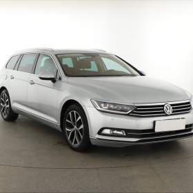 Volkswagen Passat 2.0 TDI / 19670359