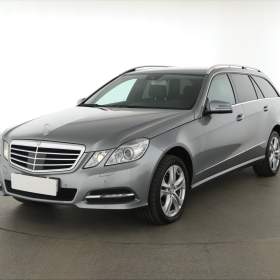 Foto inzerátu Mercedes-Benz Třídy E E 350 CDI 4MATIC