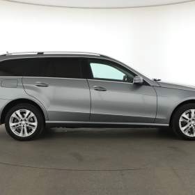 Foto inzerátu Mercedes-Benz Třídy E E 350 CDI 4MATIC