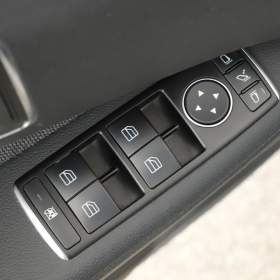 Foto inzerátu Mercedes-Benz Třídy E E 350 CDI 4MATIC