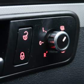 Foto inzerátu Volkswagen Touran 1.6 TDI