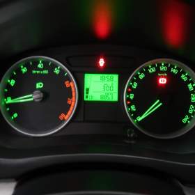 Foto inzerátu Škoda Roomster 1.6 16V