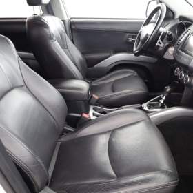 Foto inzerátu Peugeot 4007 2.2 HDI