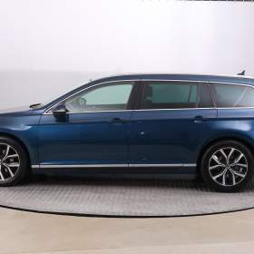 Foto inzerátu Volkswagen Passat 2.0 TDI