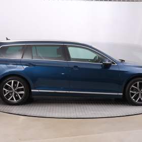 Foto inzerátu Volkswagen Passat 2.0 TDI