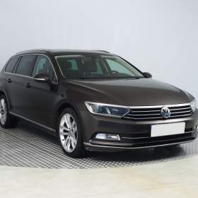 Volkswagen Passat 2.0 TDI / 19671951