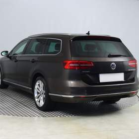 Foto inzerátu Volkswagen Passat 2.0 TDI