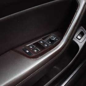 Foto inzerátu Volkswagen Passat 2.0 TDI