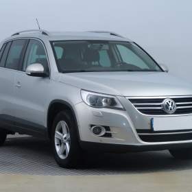 Volkswagen Tiguan 2.0 TDI / 19671952