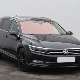 Volkswagen Passat 2.0 TDI / 19671957