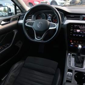 Foto inzerátu Volkswagen Passat 2.0 TDI