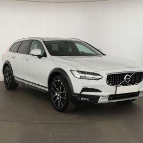 Volvo V90 Cross Country D5 2.0 AWD Polestar / 19671969