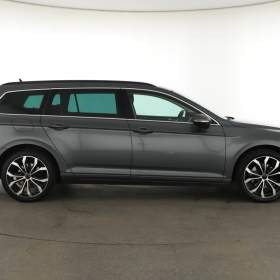 Foto inzerátu Volkswagen Passat 2.0 TDI