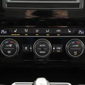 Foto inzerátu Volkswagen Passat 2.0 TDI