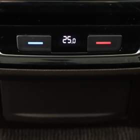 Foto inzerátu Volkswagen Passat 2.0 TDI