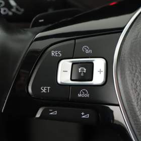 Foto inzerátu Volkswagen Passat 2.0 TDI