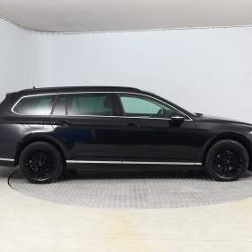 Foto inzerátu Volkswagen Passat 2.0 TDI