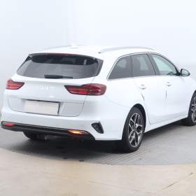 Foto inzerátu Kia Ceed 1.5 T-GDI