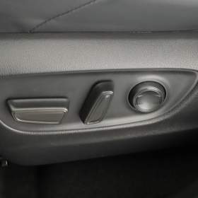 Foto inzerátu Toyota Rav4 2.5 Hybrid