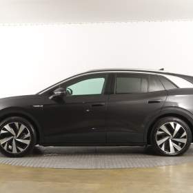 Foto inzerátu Volkswagen ID.4 Pro Perf. (82 kWh)