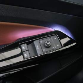 Foto inzerátu Volkswagen ID.4 Pro Perf. (82 kWh)