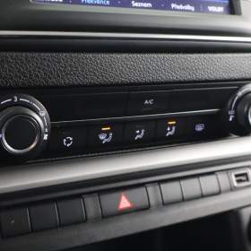 Foto inzerátu Peugeot Traveller 2.0 BlueHDi