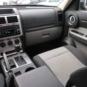 Foto inzerátu Dodge Nitro 2.8 CRD