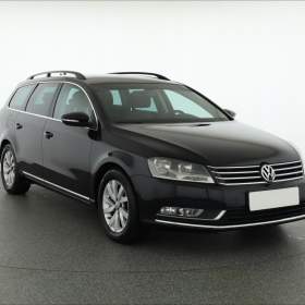 Foto inzerátu Volkswagen Passat 2.0 TDI