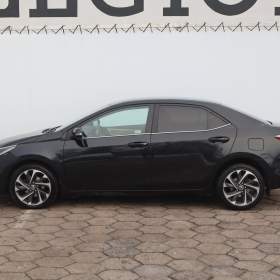 Foto inzerátu Toyota Corolla 1.6 Valvematic