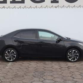 Foto inzerátu Toyota Corolla 1.6 Valvematic