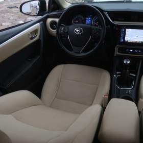 Foto inzerátu Toyota Corolla 1.6 Valvematic