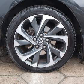 Foto inzerátu Toyota Corolla 1.6 Valvematic