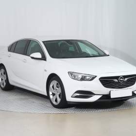 Opel Insignia 2.0 BiTurbo CDTI / 19675126