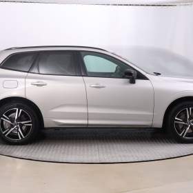 Foto inzerátu Volvo XC60 D5 AWD