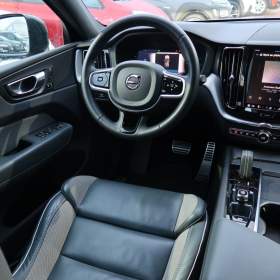 Foto inzerátu Volvo XC60 D5 AWD