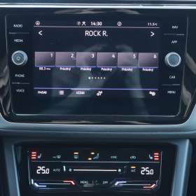 Foto inzerátu Volkswagen Touran 2.0 TDI