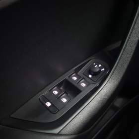 Foto inzerátu Škoda Karoq 1.6 TDI