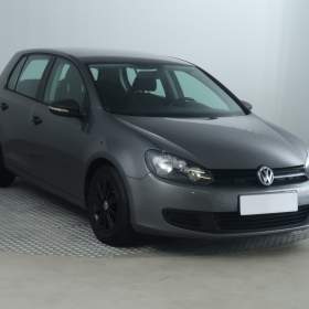 Volkswagen Golf 1.6 TDI / 19675303