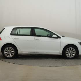 Foto inzerátu Volkswagen Golf 1.4 TSI