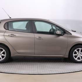 Foto inzerátu Peugeot 208 1.2 PureTech