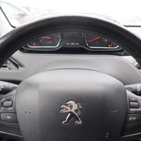 Foto inzerátu Peugeot 208 1.2 PureTech