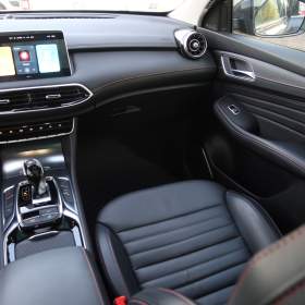 Foto inzerátu MG HS 1.5 TGI