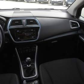 Foto inzerátu Suzuki SX4 S-Cross 1.4 BoosterJet