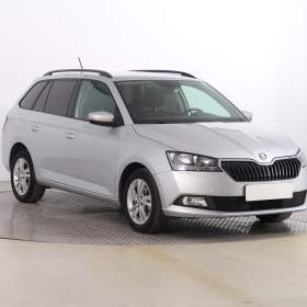 Fotka k inzerátu Škoda Fabia 1.0 TSI / 19671925