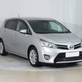 Toyota Verso 2.0 D- 4D / 19675621