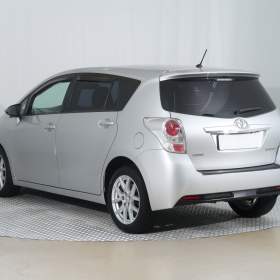 Foto inzerátu Toyota Verso 2.0 D-4D