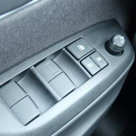 Foto inzerátu Toyota Yaris Cross 1.5 VVT-i